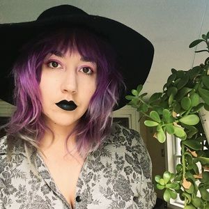 Meet your Posher, Karli